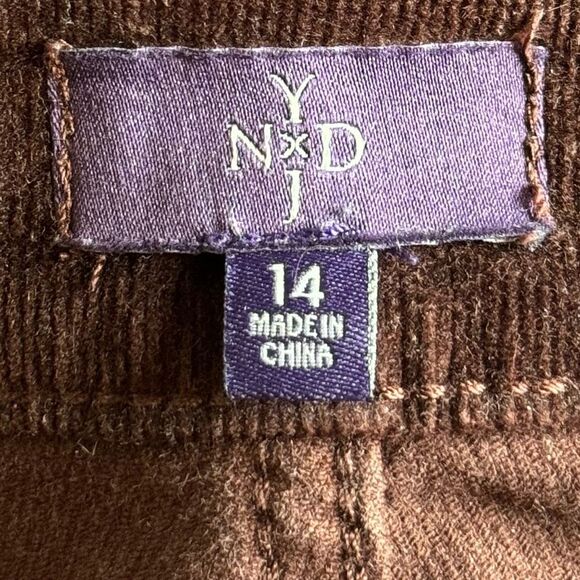 Not Your Daughter’s Jeans Purple Velvet Legging Pants size 14 - Picture 3 of 7